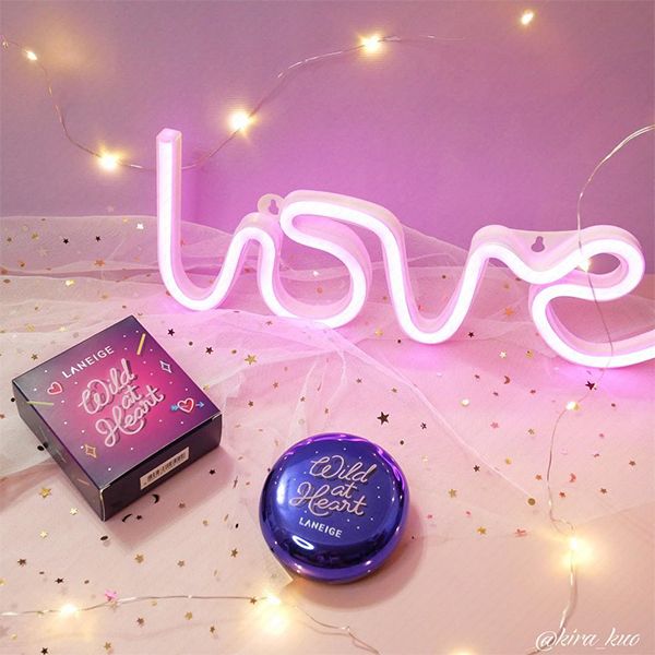 Tưng Bừng Chào Đón Không Khí Lễ Hội Đầy Sắc Màu Cùng Laneige Holiday Collection My Neon Sign 2018