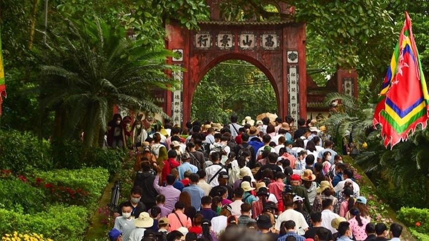 Giỗ Tổ Hùng Vương đi đâu chơi? TOP những địa điểm du lịch ngắn ngày HOT nhất 2024!