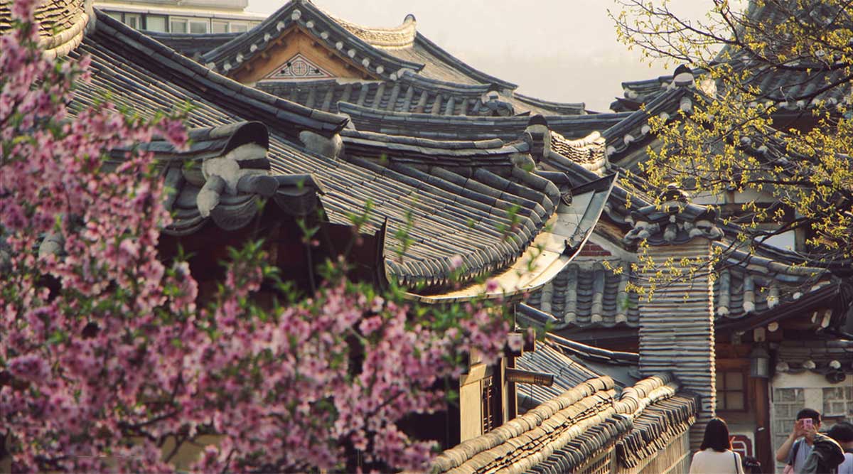 Làng cổ Bukchon Hanok – nét đẹp truyền thống giữa Seoul 4 Khu làng Hanok Bukchon Địa điểm du lịch nổi tiếng Hàn Quốc