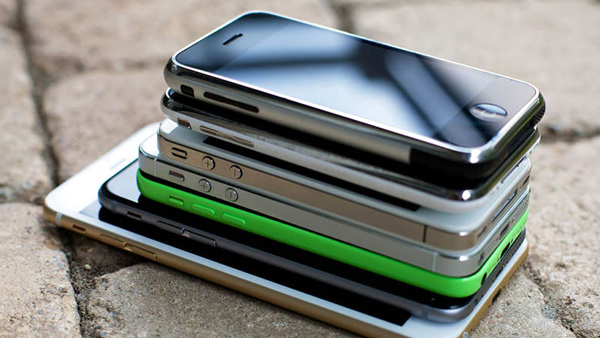 Khi mua iPhone cũ nên lựa chọn máy có bao nhiêu % pin
