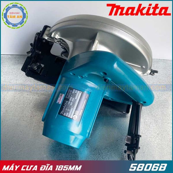 Makita 5806B