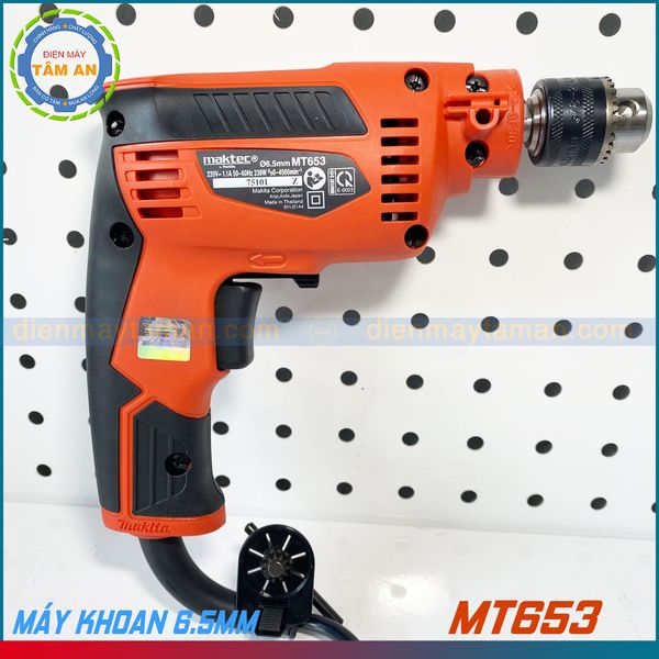 Máy khoan Maktec MT653