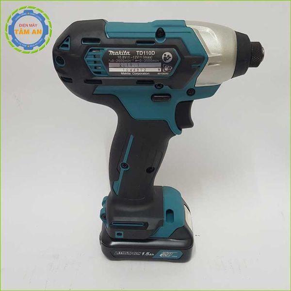 Máy vặn vít Makita TD110D