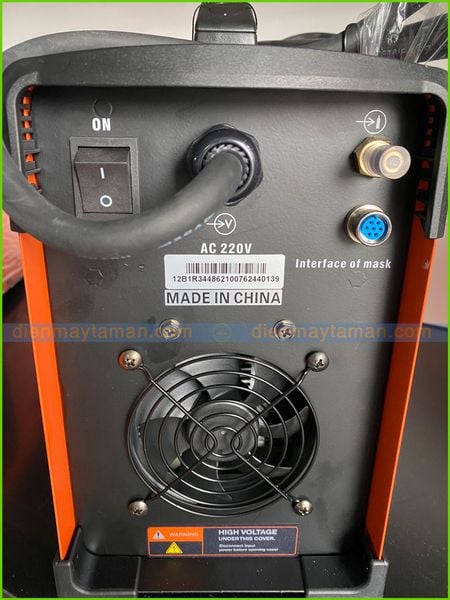 mô tả mặt sau máy hàn lạnh Tig250S W228
