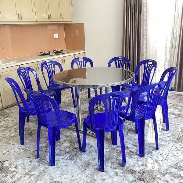 Lựa Chọn Ghế Nhựa Có Lưng Qui Phúc Để Tăng Cảm Giác Thoải Mái