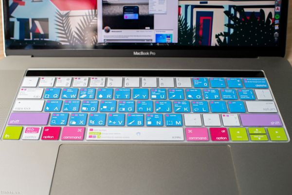 Trên tay tấm phủ bàn phím JCPAL VerSkin cho MacBook Pro: Rất mỏng, bấm phím êm, ngăn bụi