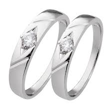 Nhẫn cưới nam đính kim cương