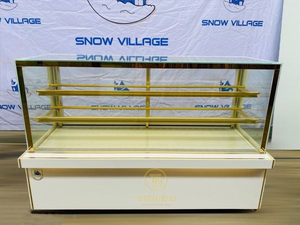 tu-trung-bay-banh-kem-3-tang-1m8-snow-village-gb-500-4l-z