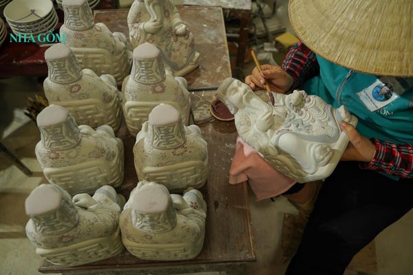 Hòa nhịp đón Tết Ất Tỵ tại xưởng Thủ Biên