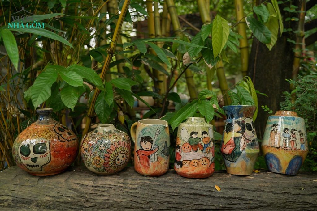 [THÁNG 10] Khai Giảng Khoá Vẽ Gốm Chuyên Sâu Do Artist Nguyệt Ánh Làm Giảng Viên Chính Hướng Dẫn