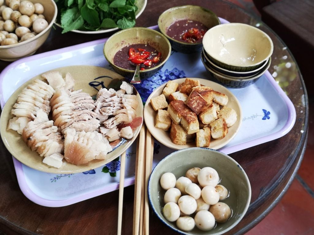 Chuyện gốm | Ở nhà, hãy nấu (nhiều) bữa cơm