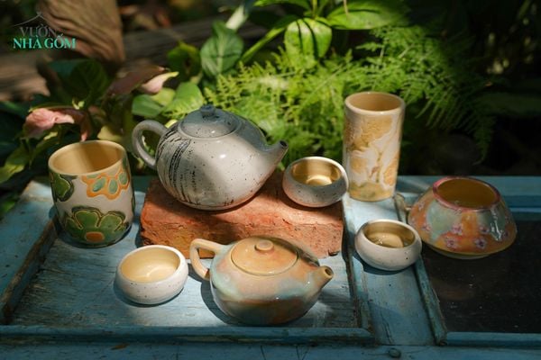 [SẢN PHẨM HỌC VIÊN] Tia nắng len lỏi với mẻ gốm vừa mới ra lò