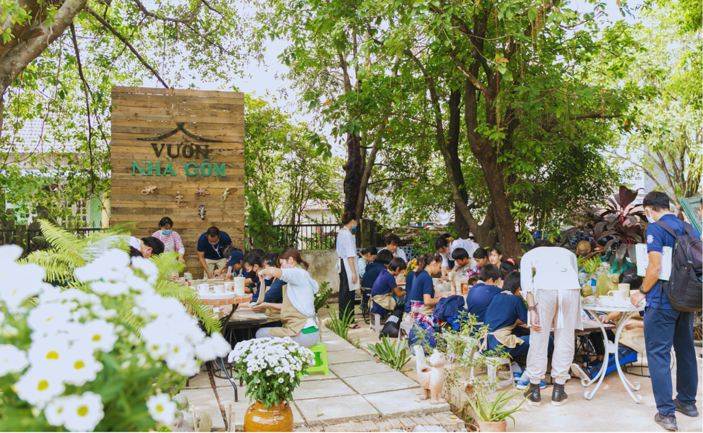 Artlive.vn - Vườn Nhà Gốm – Nơi lưu giữ và phát huy nghề gốm truyền thống