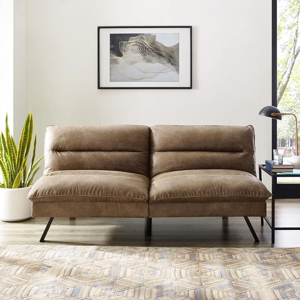 Dành thời gian nghỉ ngơi trên chiếc ghế Sofa mềm mại và thoải mái trong không gian hiện đại và sang trọng. Với nhiều lựa chọn về kiểu dáng và chất liệu, chắc chắn bạn sẽ tìm được chiếc ghế ưng ý cho căn phòng của mình.