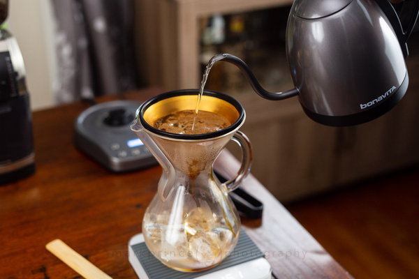 Pour cafe kiểu Nhật
