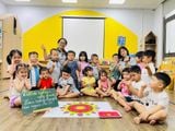 TRẢI NGHIỆM LÀM TRANH RANGOLI ẤN ĐỘ CÙNG CÁC EM BÉ LA CASA