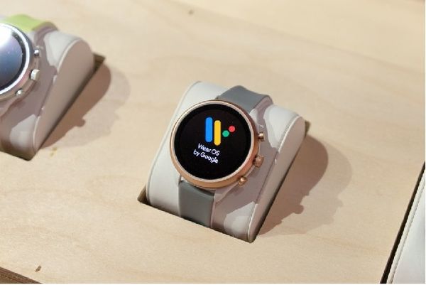 Fossil Sport: Smartwatch cho android tốt nhất chạy trên Google Wear