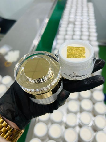 BÙNG NỔ PHIÊN BẢN  KEM FACE MẬT DƯỠNG ĐÔNG CHI THẢO, VÁNG SỮA DÁT VÀNG 24K GOLD PLUS