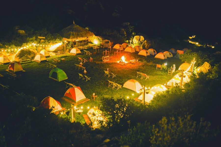 Top 5 địa điểm cắm trại gần biển – Coleman Việt Nam