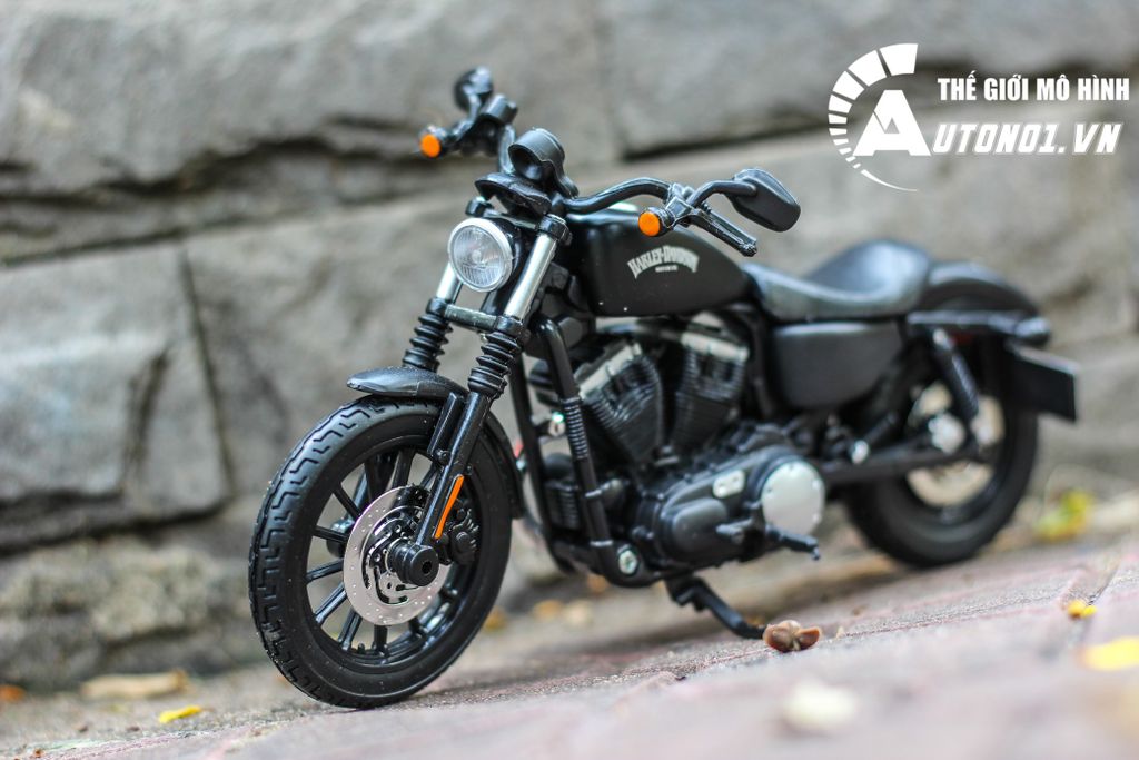 MÔ HÌNH HARLEY DAVIDSON 13 SPORTSTER IRON 883 1:12 MAISTO 1035