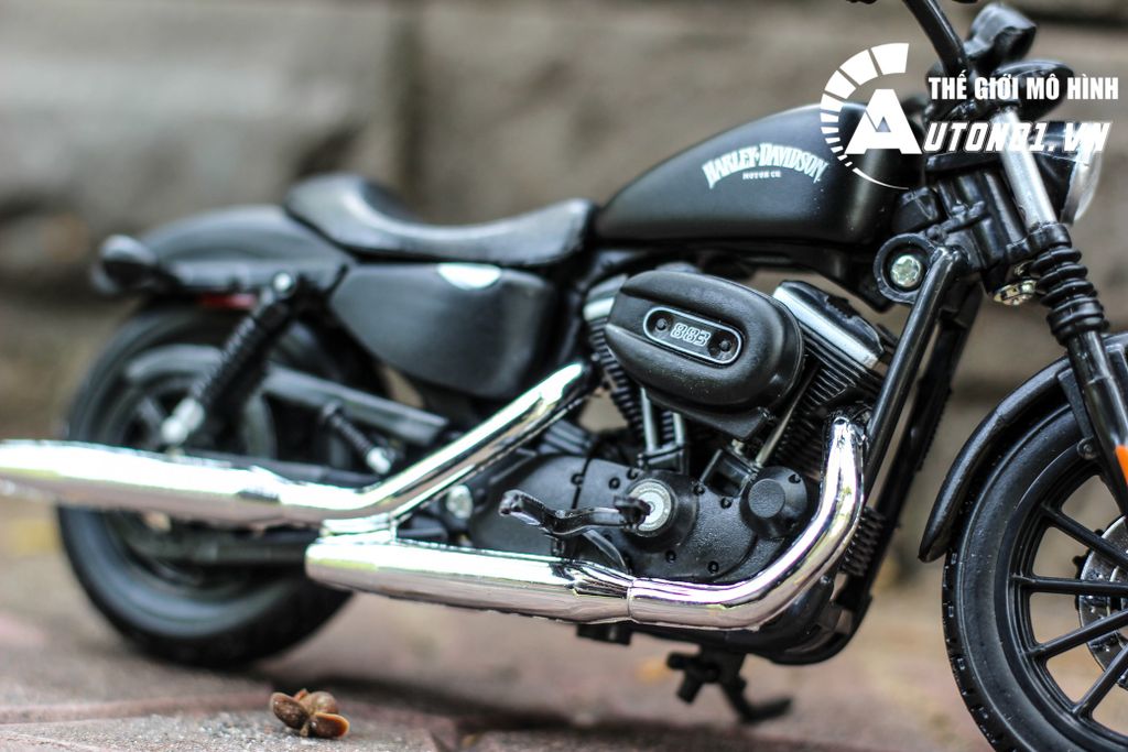 MÔ HÌNH HARLEY DAVIDSON 13 SPORTSTER IRON 883 1:12 MAISTO 1035