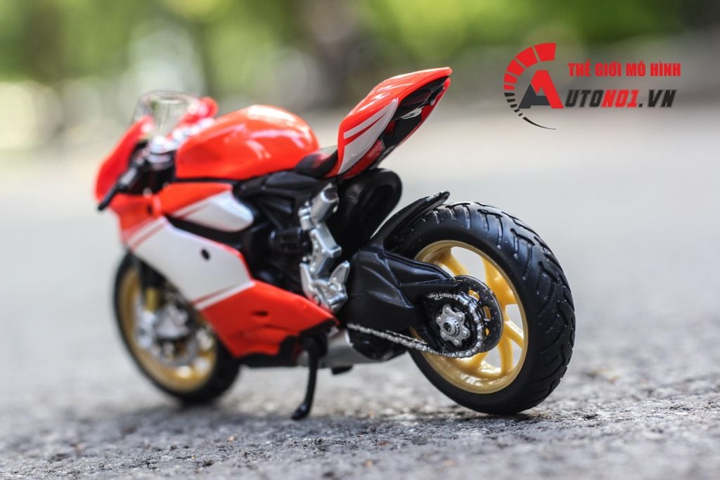 MÔ HÌNH XE MÔ TÔ DUCATI 1199 SUPERLEGGERA 2014 1:18 MAISTO 1017