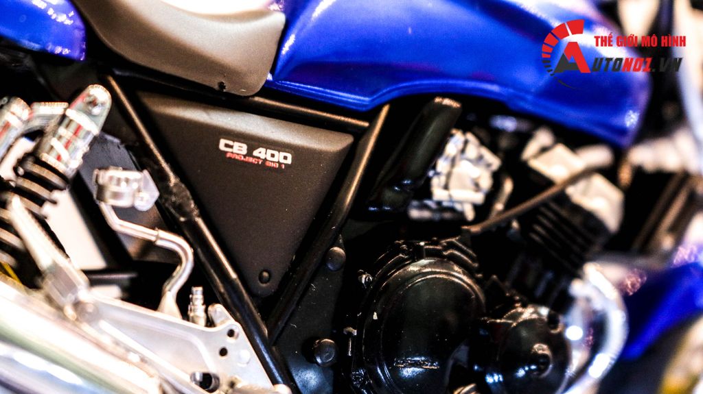 MÔ HÌNH XE HONDA CB400 SUPER FOUR 1:12 AOSHIMA 7526