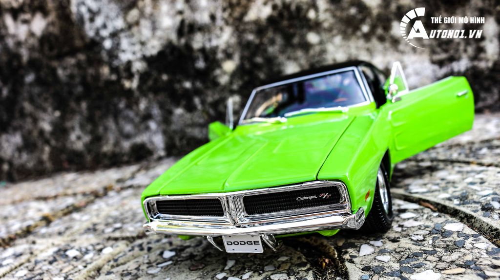 MÔ HÌNH XE CLASSIC MUSCLE - 1969 DODGE CHARGER GREEN 1:18 MAISTO 2900