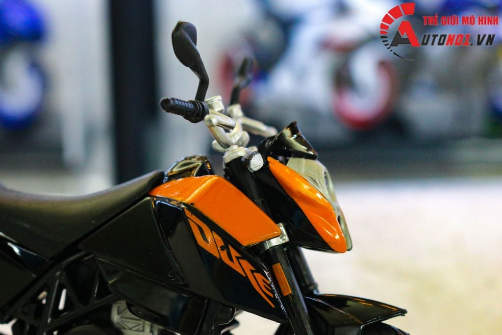 MÔ HÌNH XE MÔ TÔ KTM 690 DUKE 1:12 MAISTO 7794