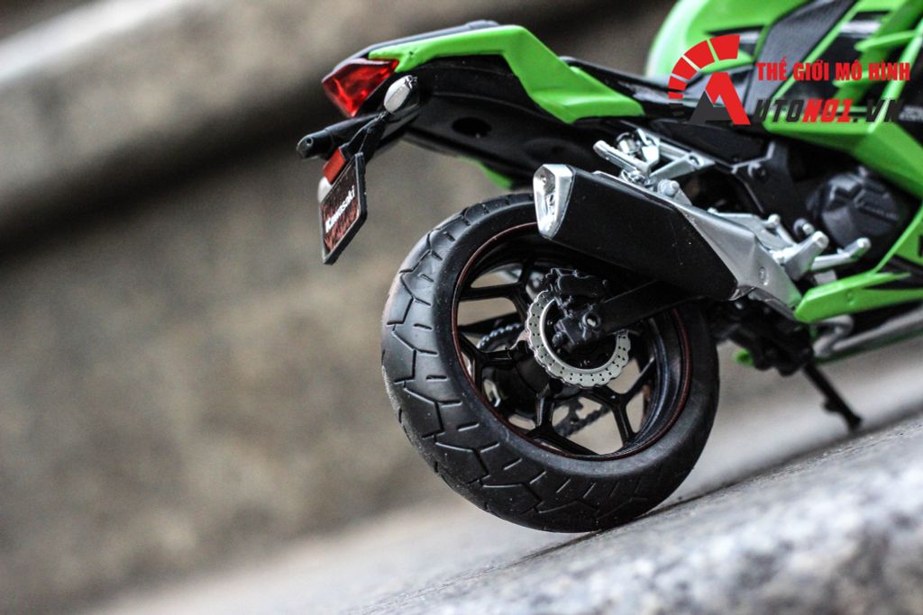 MÔ HÌNH KAWASAKI NINJA 300 GREEN 1:12 AUTOMAXX CÓ HỘP 5796