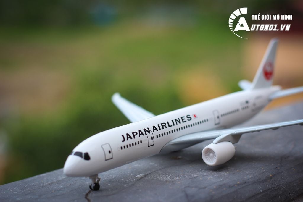 MÔ HÌNH MÁY BAY JAPAN AIRLINES 18CM EVERFLY 6272