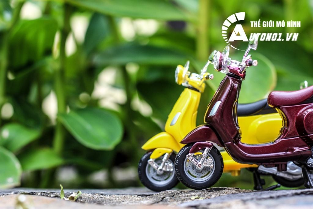 MÔ HÌNH XE VESPA LXV 2013 BROWN 1:18 MAISTO 6841