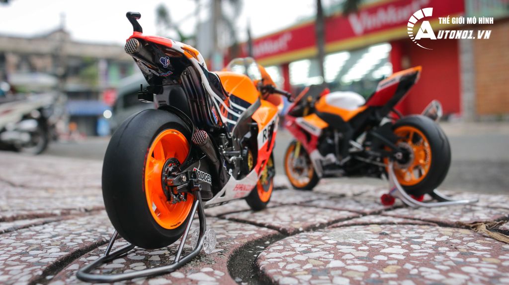 MÔ HÌNH XE HONDA CBR 1000RR REPSOL SP 1:12 TAMIYA D119