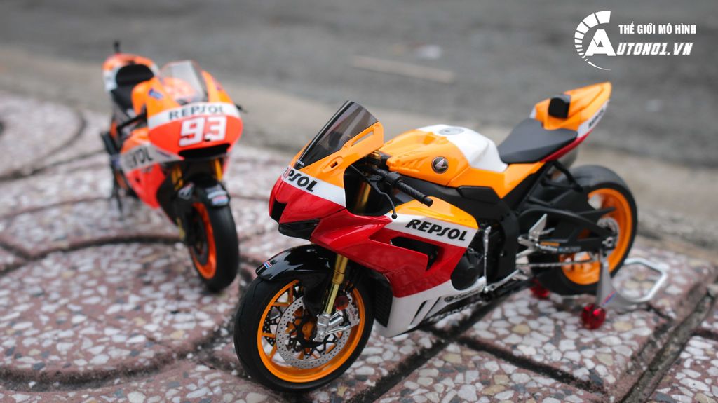 MÔ HÌNH XE HONDA CBR 1000RR REPSOL SP 1:12 TAMIYA D119