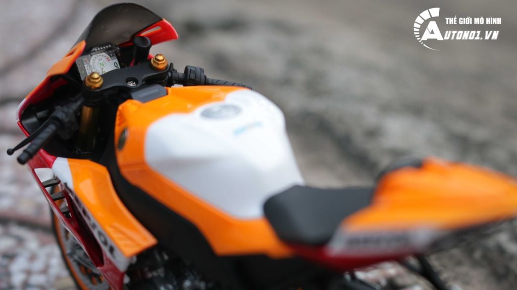 MÔ HÌNH XE HONDA CBR 1000RR REPSOL SP 1:12 TAMIYA D119