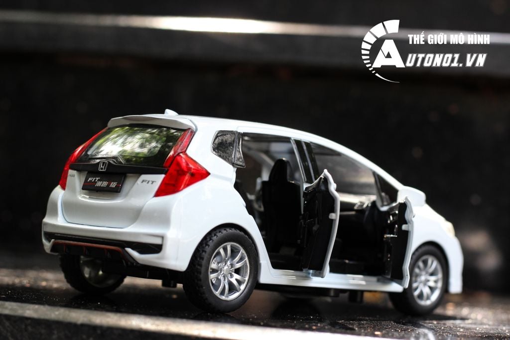 MÔ HÌNH XE HONDA JAZZ WHITE 1:32 CHE ZHI 5448