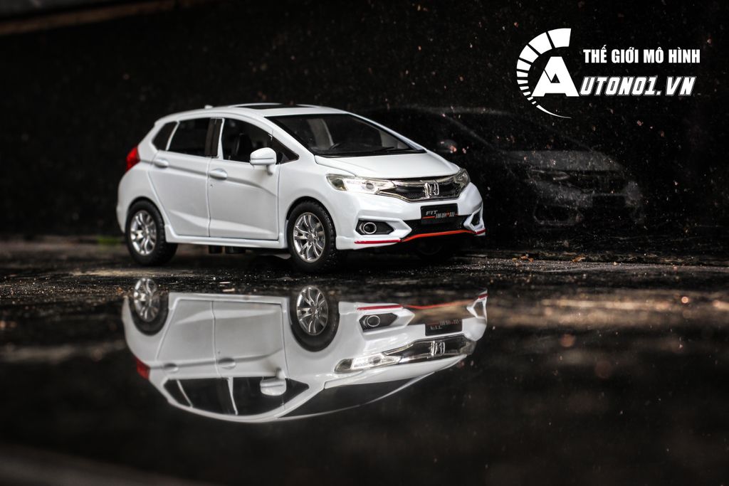 MÔ HÌNH XE HONDA JAZZ WHITE 1:32 CHE ZHI 5448