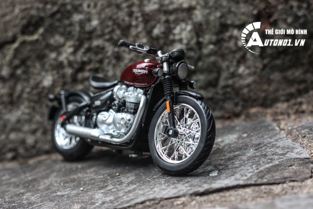 MÔ HÌNH XE TRIUMPH BONNEVILLE BOBBER 1:18 BBURAGO 6168