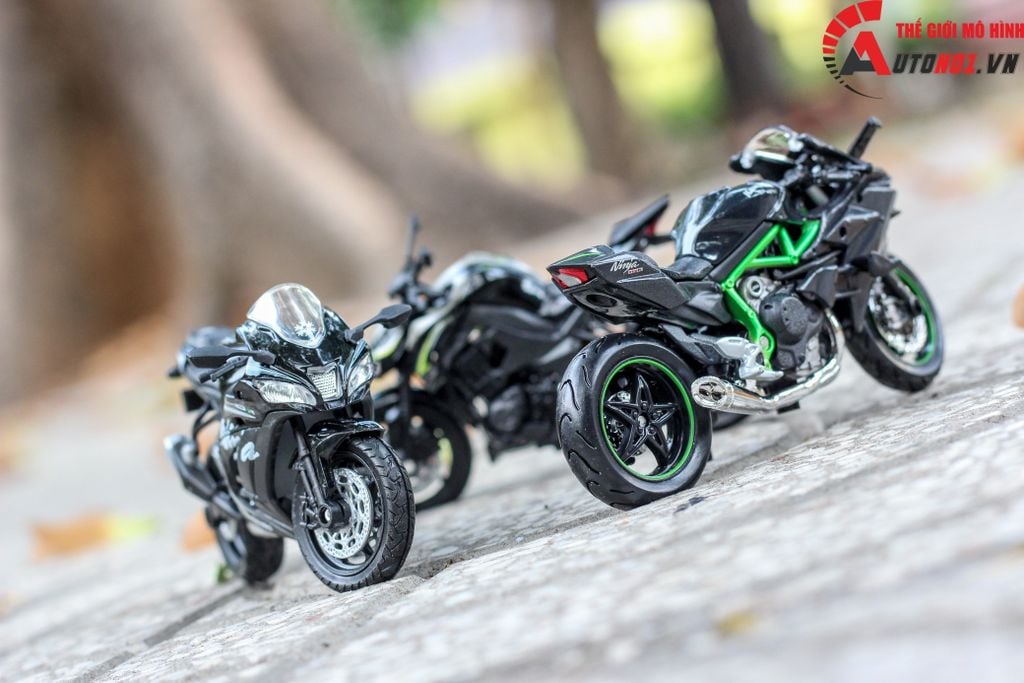 MÔ HÌNH XE KAWASAKI Z1000R 2017 BLACK 1:18 WELLY 5546