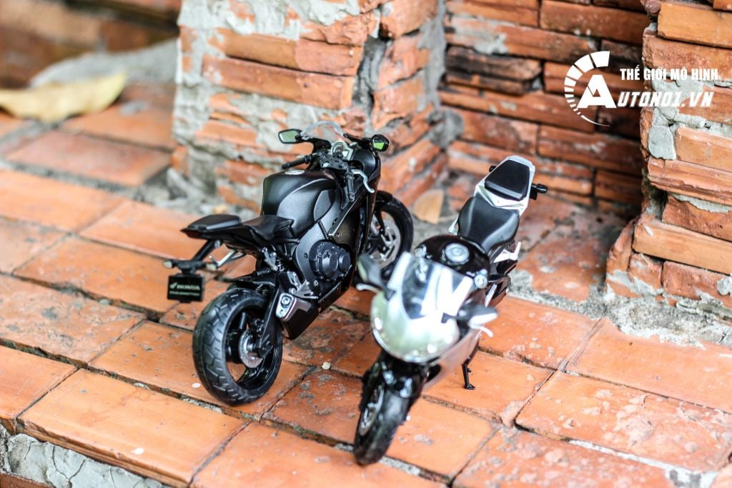 MÔ HÌNH XE HONDA CBR 1000RR SILVER 1:12 JOYCITY CÓ HỘP 5407