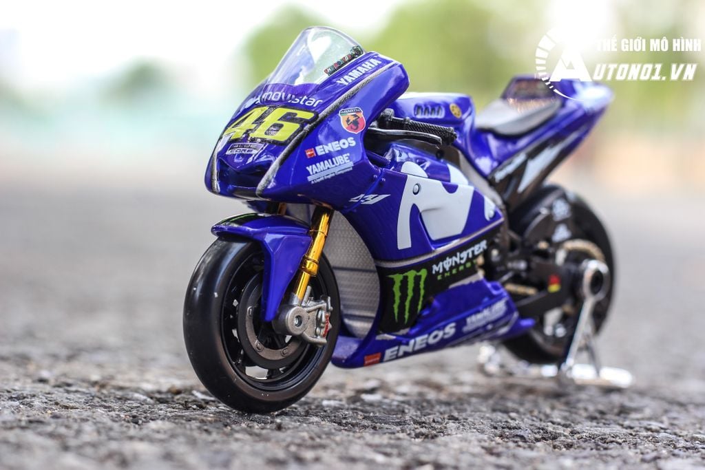 Mô hình Yamaha M1 2016 tỉ lệ 14 dành cho Fan hâm mộ Valentino Rossi   2banhvn