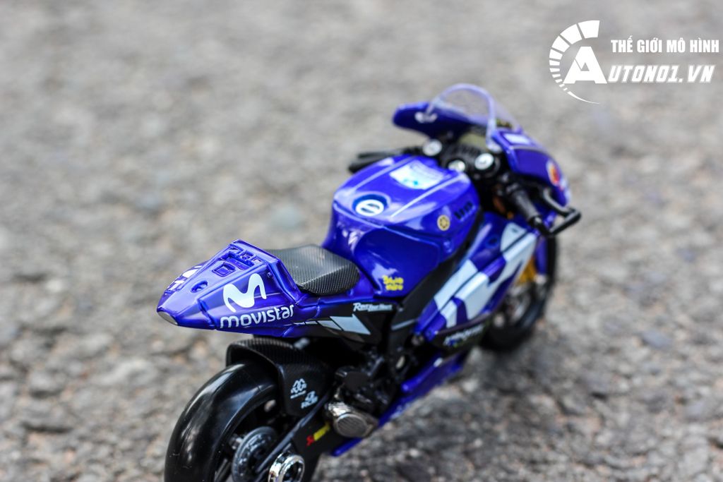 MÔ HÌNH XE MOTO GP YAMAHA FACTORY RACING 2018 VALENTINO ROSSI NO.46 1:18 MAISTO 5817