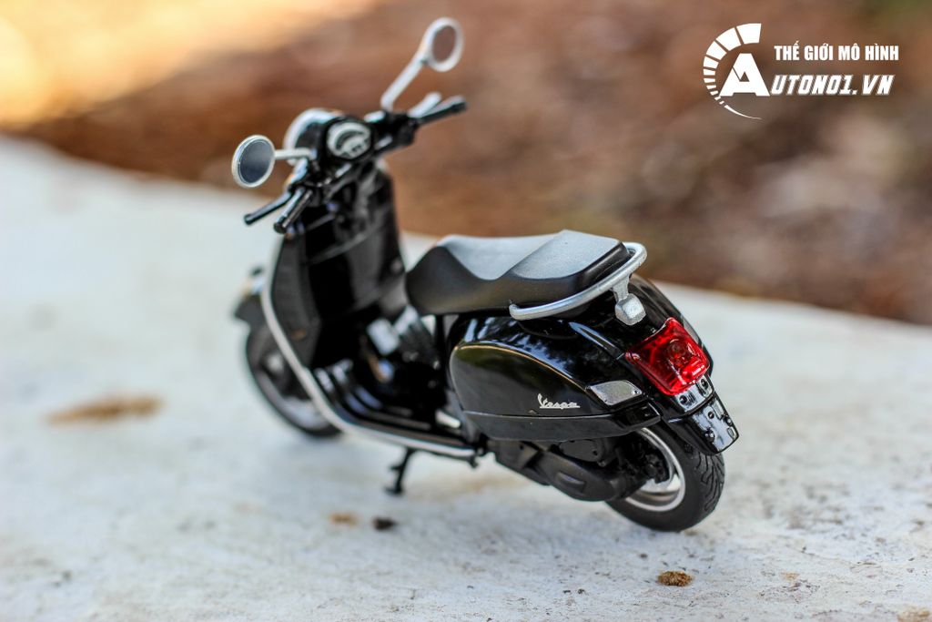 MÔ HÌNH XE VESPA GTS 125CC 2017 BLACK 1:18 WELLY 6373