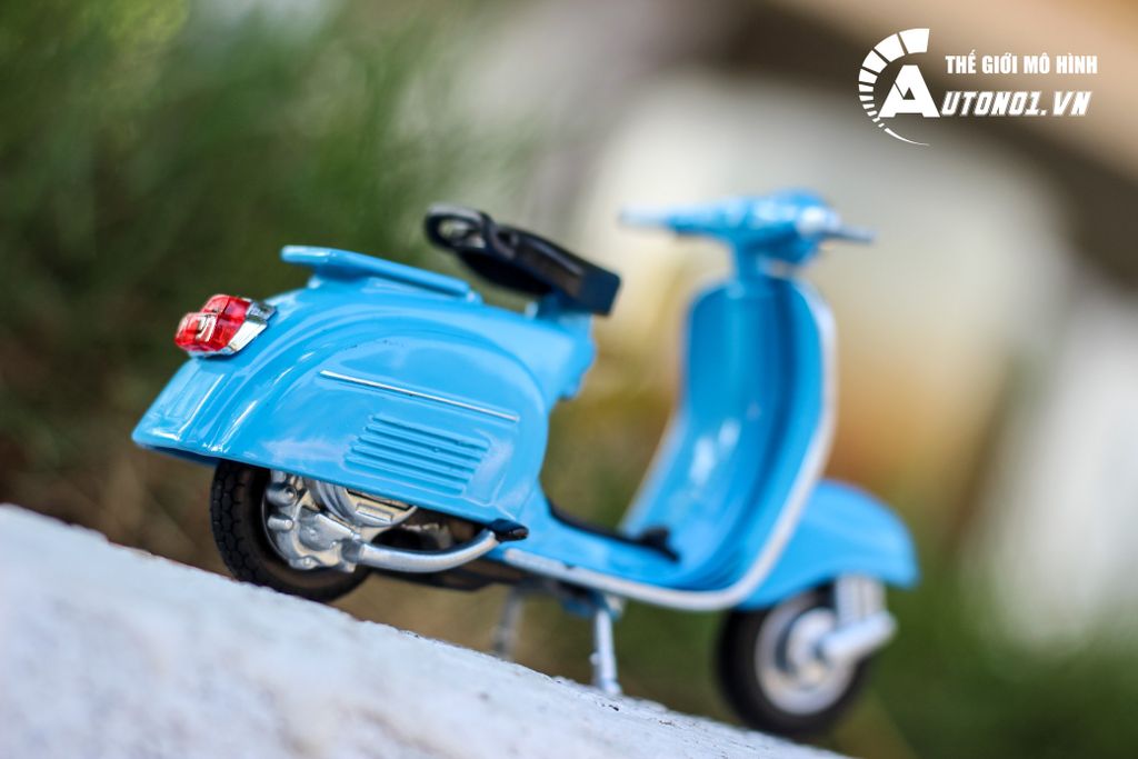 MÔ HÌNH XE VESPA 150CC 1970 BABY BLUE 1:18 WELLY 5723