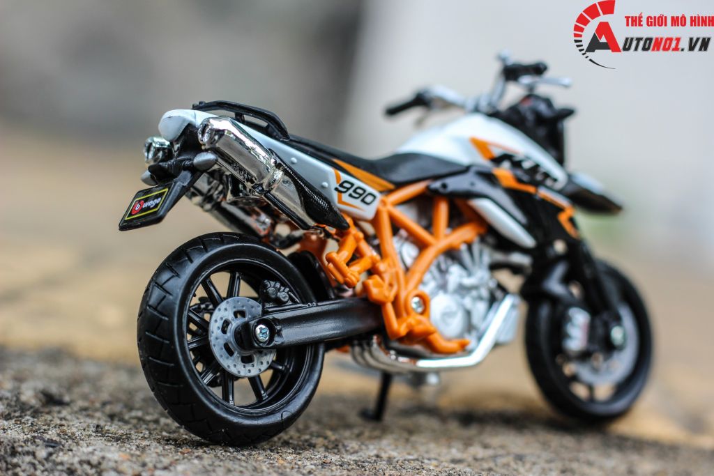 MÔ HÌNH XE KTM 990 SUPERMOTO R 1:18 BBURAGO 1022