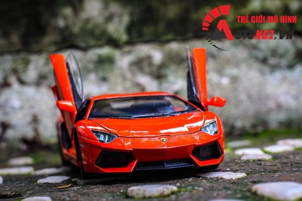 MÔ HÌNH XE LAMBORGHINI AVENTADOR LP700-4 1:24 WELLY 4650