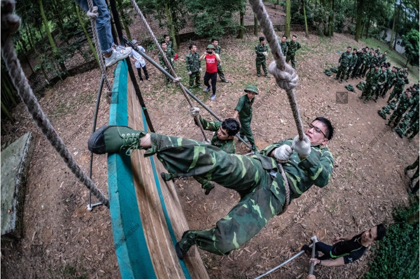 VIETPOWER công ty tổ chức teambuilding quân đội