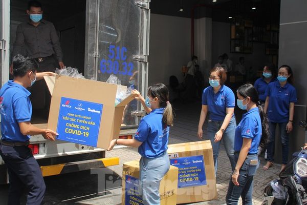 Tập đoàn BITEX và Báo Tiền Phong 'Tiếp sức tuyến đầu chống dịch'