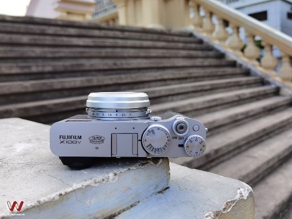 Cảm nhận trên tay “FUJIFILM X100V – CHẠM KHẼ TIM ANH MỘT CHÚT THÔI”