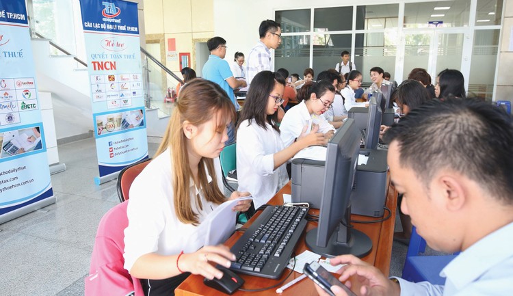 Bộ Tài chính Nghiên Cứu Phương Án Tính Thuế 20% Trên Chuyển Nhượng Bất Động Sản